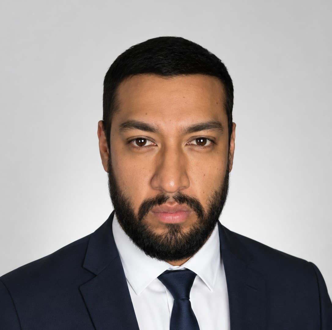 GUSTAVO ADOLFO CARDENAS FERNANDEZ, abogado Abogado General